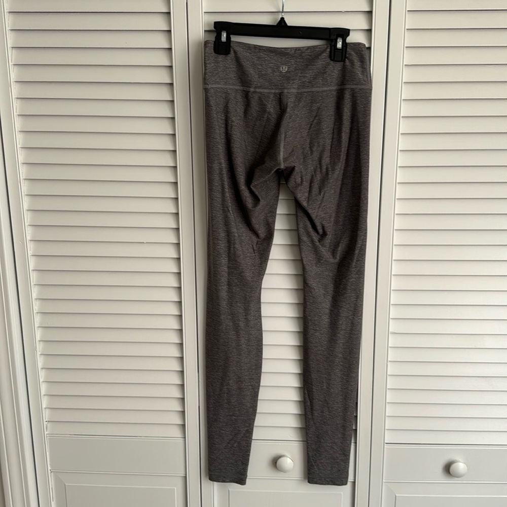 Gray lululemon leggings